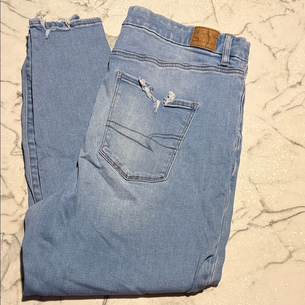 American Eagle Light Blue Distressed Jeans Size 20